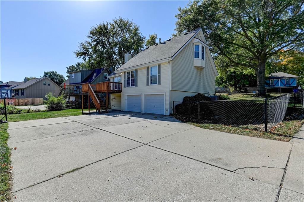 1913 Place Liberte Drive