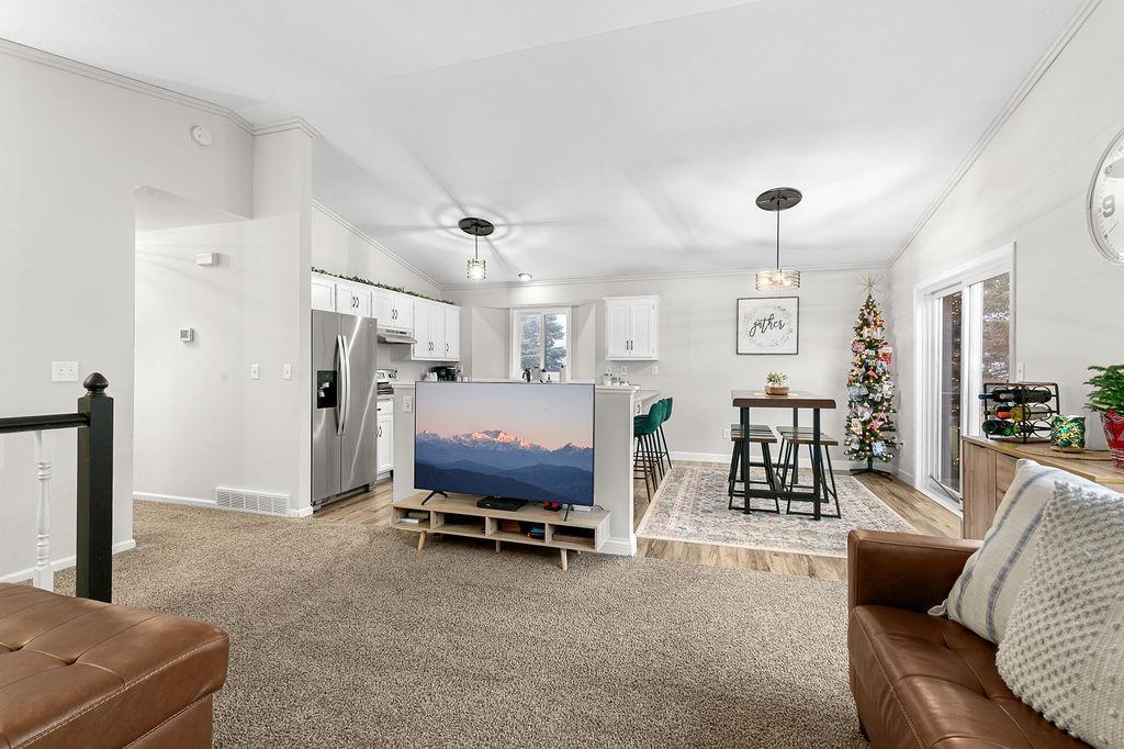3419 Riviera Road