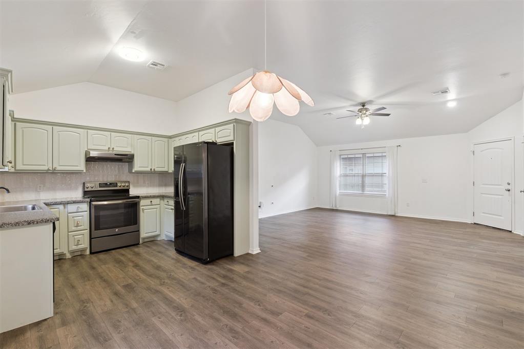 Welcome to this well-maintained 3-bedroom, 2-bathroom home located in the popular La Sonata neighborhood. This community offers a great mix of comfort and convenience with a neighborhood pool, gym, clubhouse, playground, and plenty of open green space for outdoor enjoyment.The home features a functional layout with a trendy updated kitchen, spacious living area, and large closets throughout. The refrigerator and Nest thermostat stay with the home, adding extra value and convenience. Step outside to the large back patio, perfect for relaxing or entertaining.Recent updates include a new garage door and opener (2024) and a new hot water tank (2025), giving peace of mind for years to come.Families will love being in the Edmond School District, with Frontier Elementary just across Pennsylvania Avenue for quick and easy drop-off.With its great amenities, thoughtful updates, and excellent location, this La Sonata home offers an incredible opportunity to own in Edmond schools at a fantastic price.