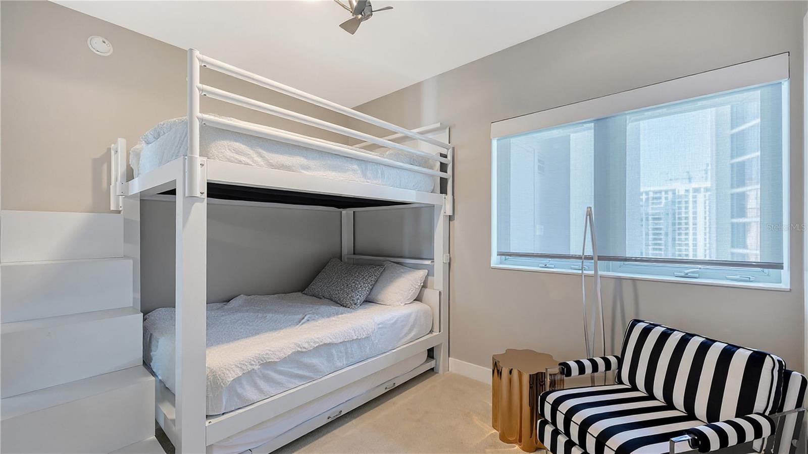 1155 N Gulfstream Avenue 1107