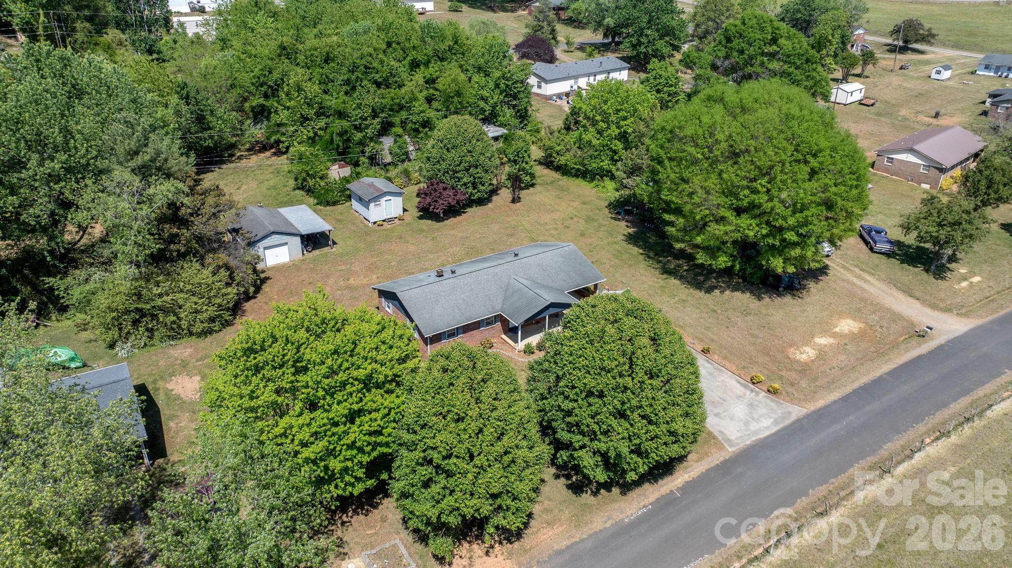 1109 Windsong Circle
