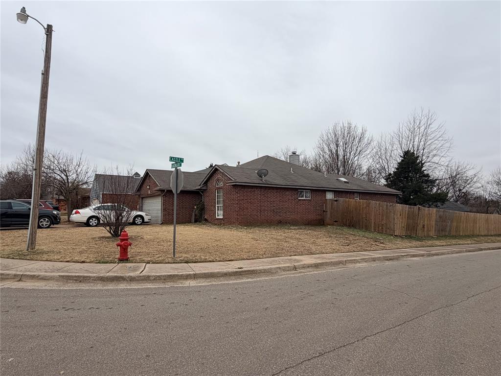 1005 N Blackwelder Avenue