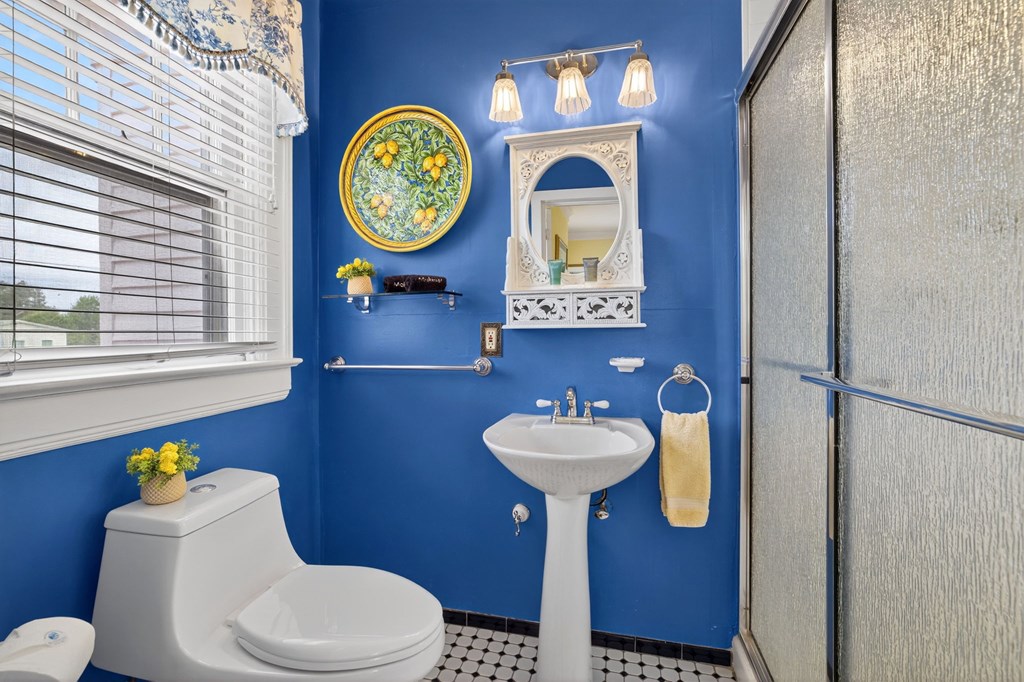 403 Tazewell Ave 384*