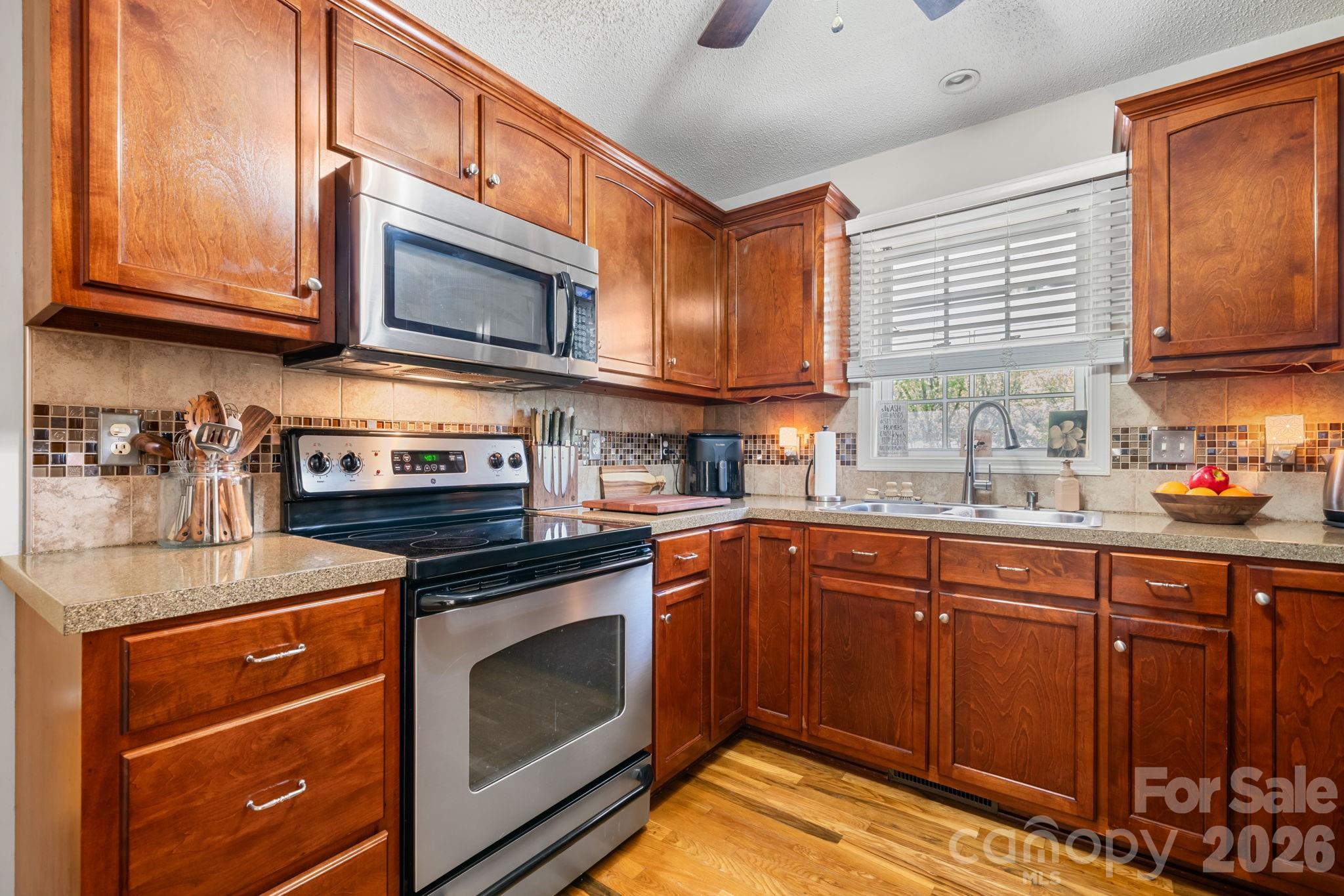 104 Buck Shoals Circle