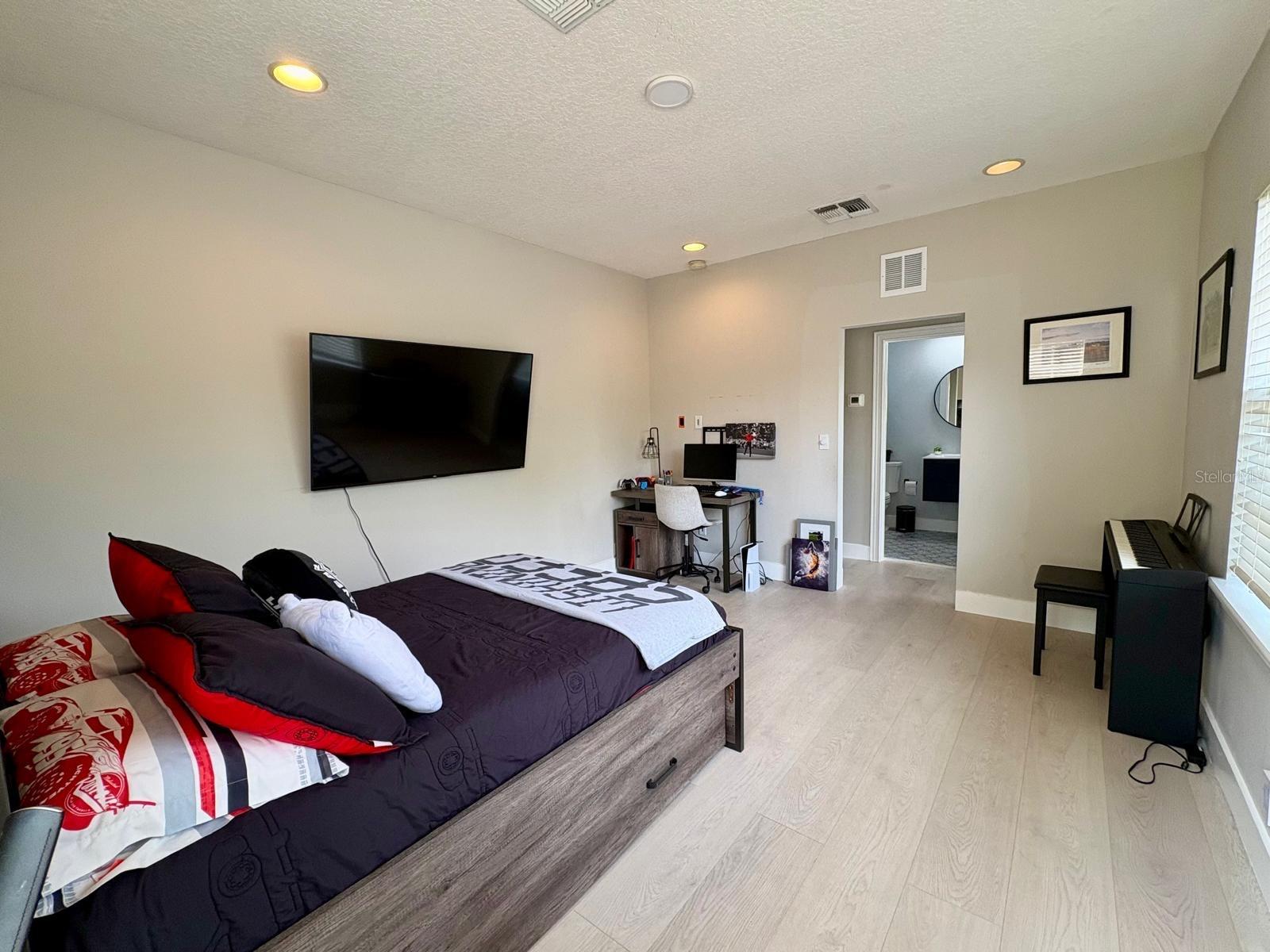 11531 Claymont Circle