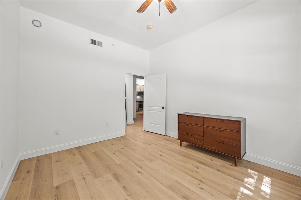 3225 Turtle Creek Boulevard 122