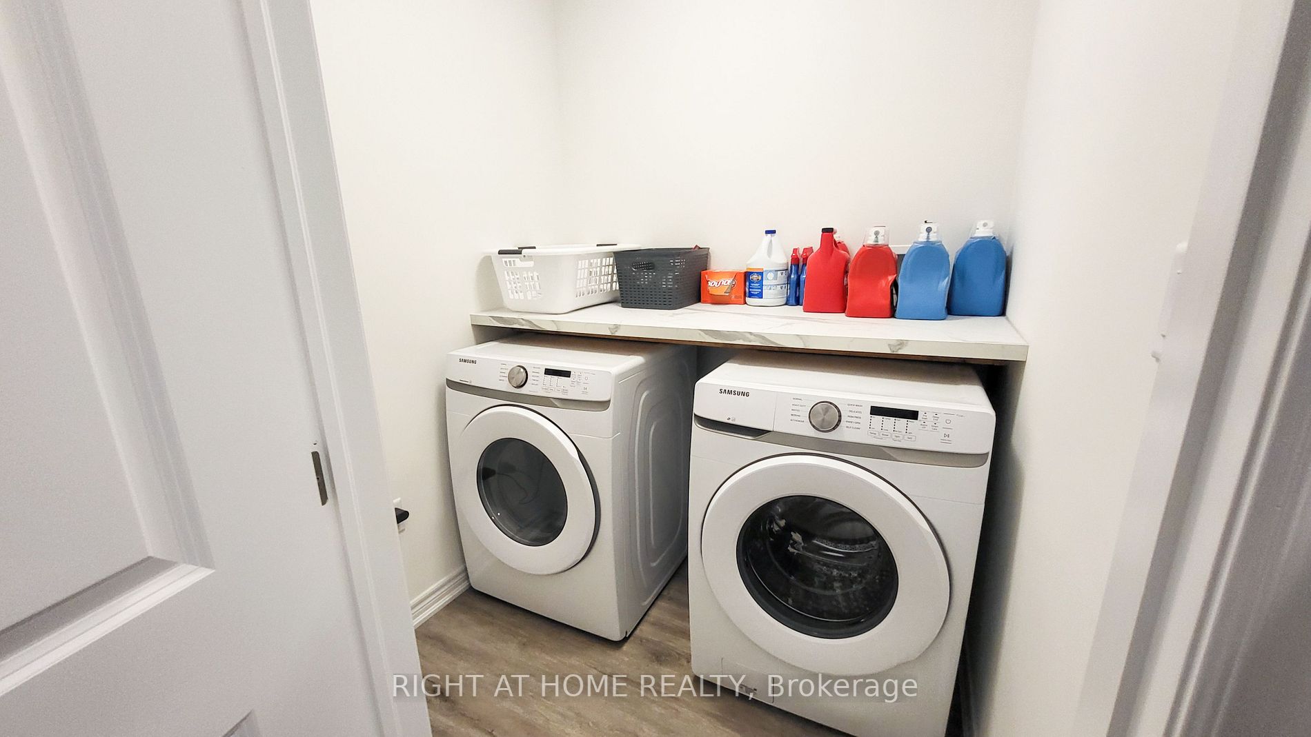 575 Woodward Ave 51