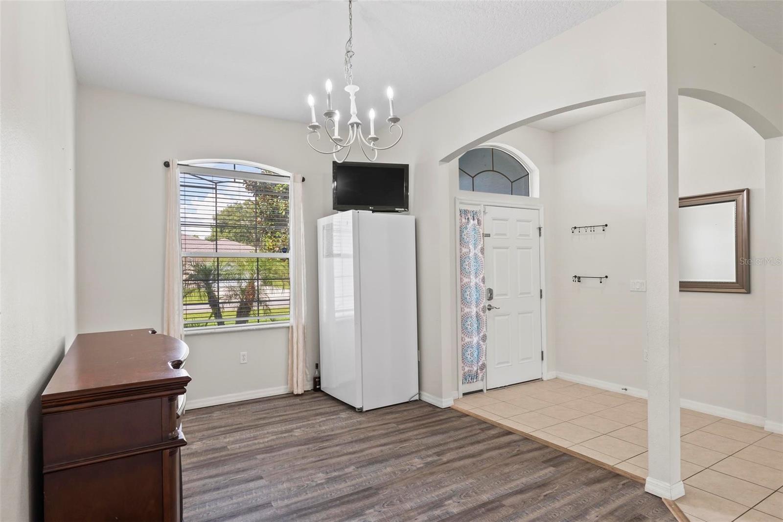 18 Buttonwood Lane