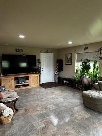 470449 E 640 Road