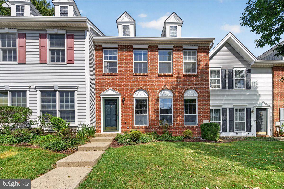 Enjoy fountain views and bright, open living in this inviting 3-bedroom, 2.5-bath townhome in desirable Brandon Farms! Spacious living and dining areas flow into a sun-filled kitchen with skylights and a center island. A flexible adjoining space is ideal for casual dining or a cozy sitting area. Step outside to your fenced patio overlooking the pond and fountain, with a walking and jogging trail just beyond—perfect for morning coffee, outdoor dining, or an evening stroll. Upstairs, the primary suite offers vaulted ceilings, two closets, including a walk-in, and a private bath with a soaking tub and separate shower. Two additional bedrooms, a full bath, and upstairs laundry add everyday convenience. Enjoy community amenities including a pool, tennis courts, playgrounds, and bike paths. Convenient to local shopping, dining, parks, Route 31, and I-295, with access to regional rail stations serving New York City and Philadelphia.