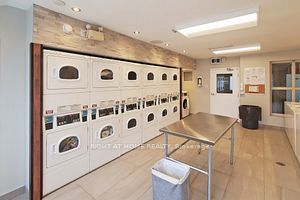 2900 Battleford Rd 403