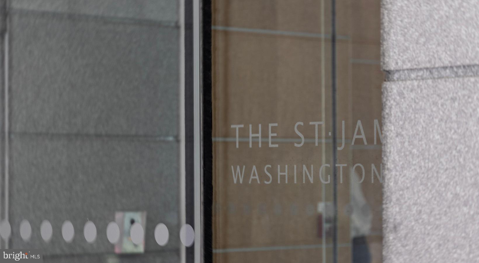 207 W Washington Square 3801