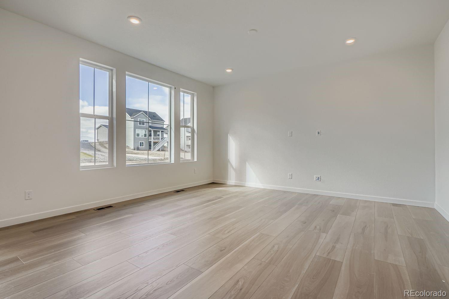 39817 Bradley Street