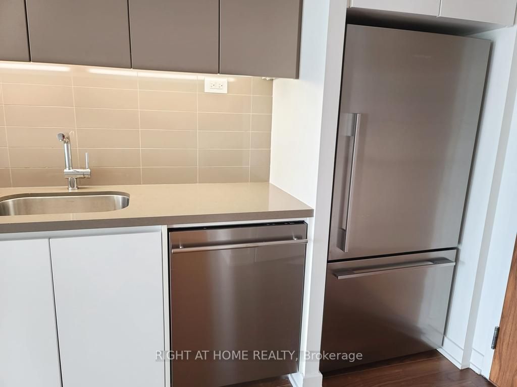 75 Queens Wharf Rd 3212