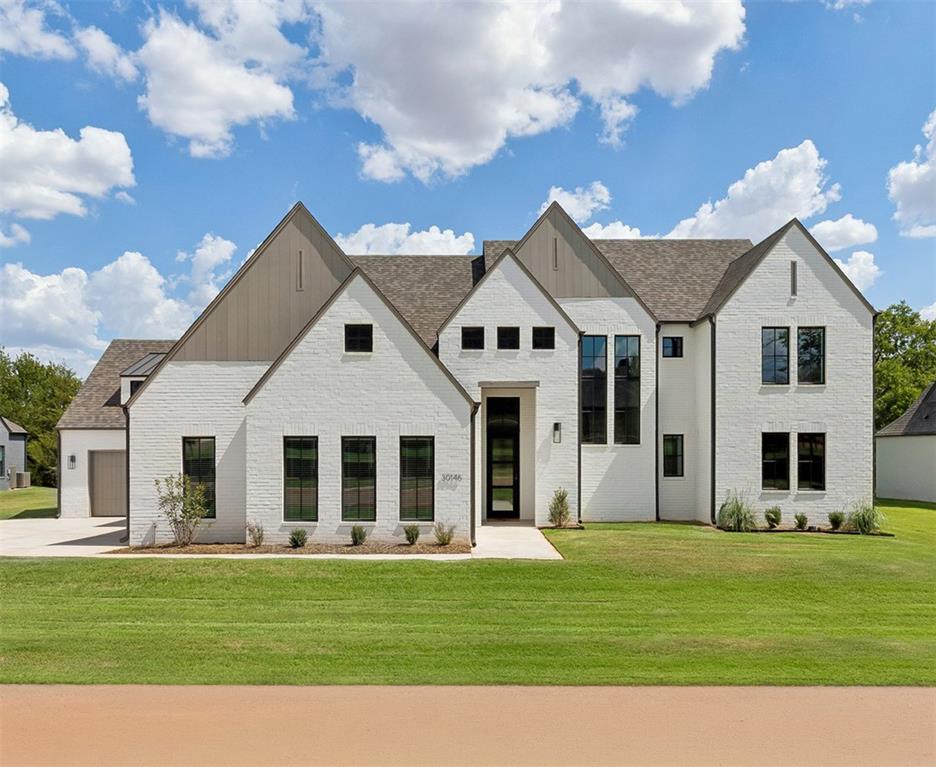 3664 Plan || New STRAIGHT style exterior || TRANSITIONAL interior finishes. EXECUTIVE QUALITY. READY NOW! With over 2,500+ on-time closings and counting, our turnkey experience guarantees exceptional quality at an unbeatable value. Our commitment to quality includes completing 1,200+ checklist items during construction, 100+ hours of detailed punch out prior to closing, and experienced warranty service after closing.