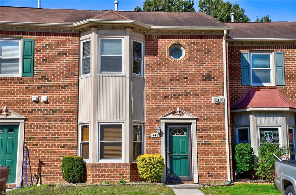 746 Creekside Crescent, Chesapeake, VA 