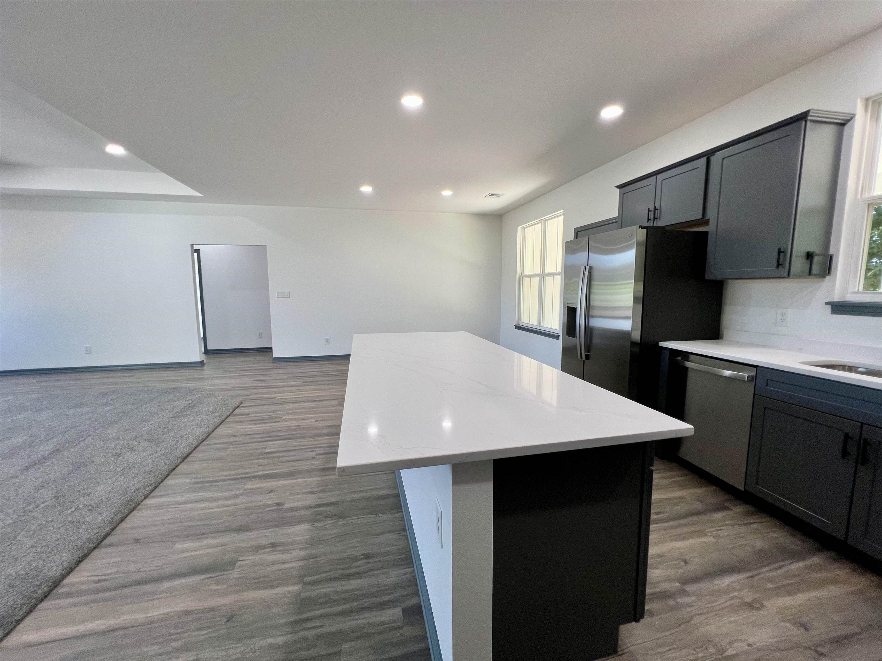 214 Castle Pines Dr