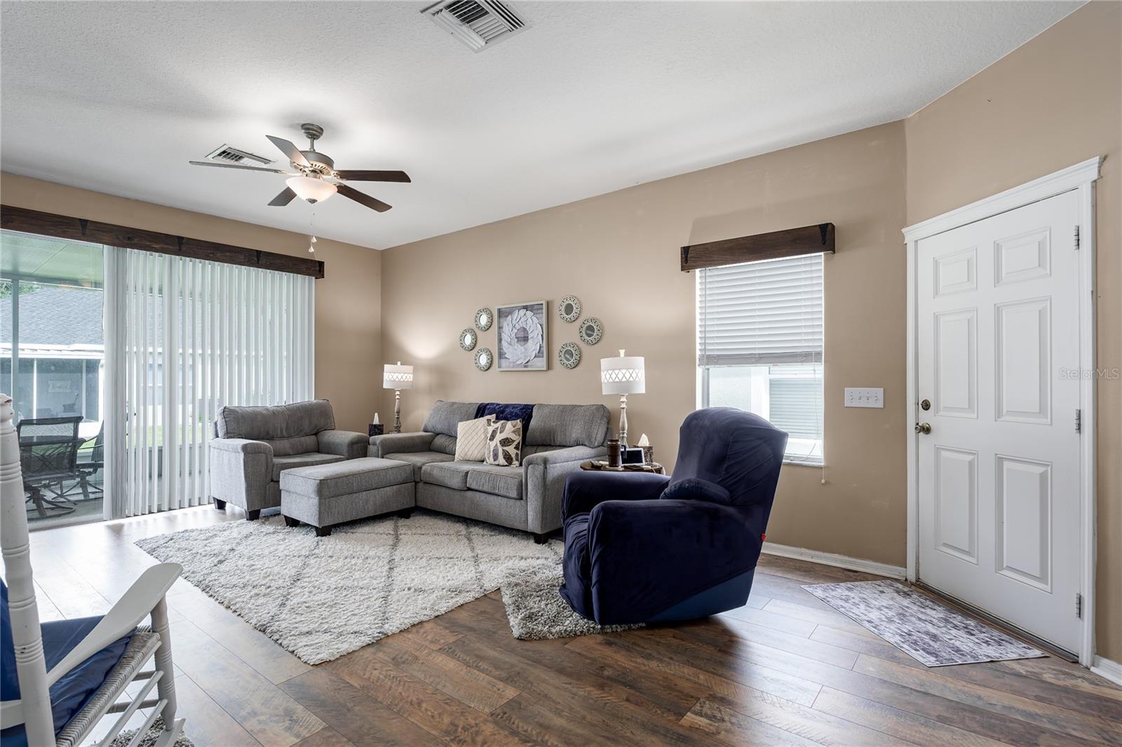 6936 Surrey Oak Drive