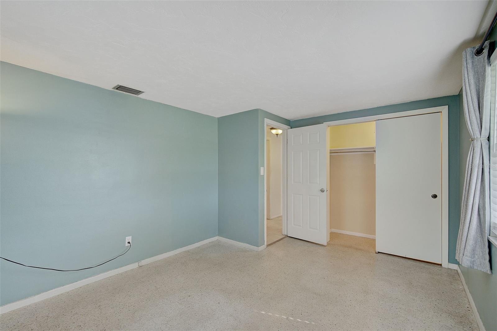 6426 Colonial Drive