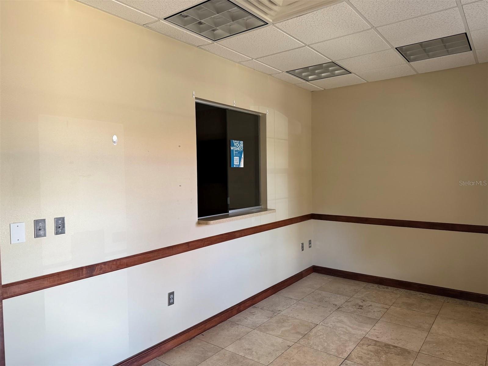 1400 S Us Hwy 441, Building 910 912