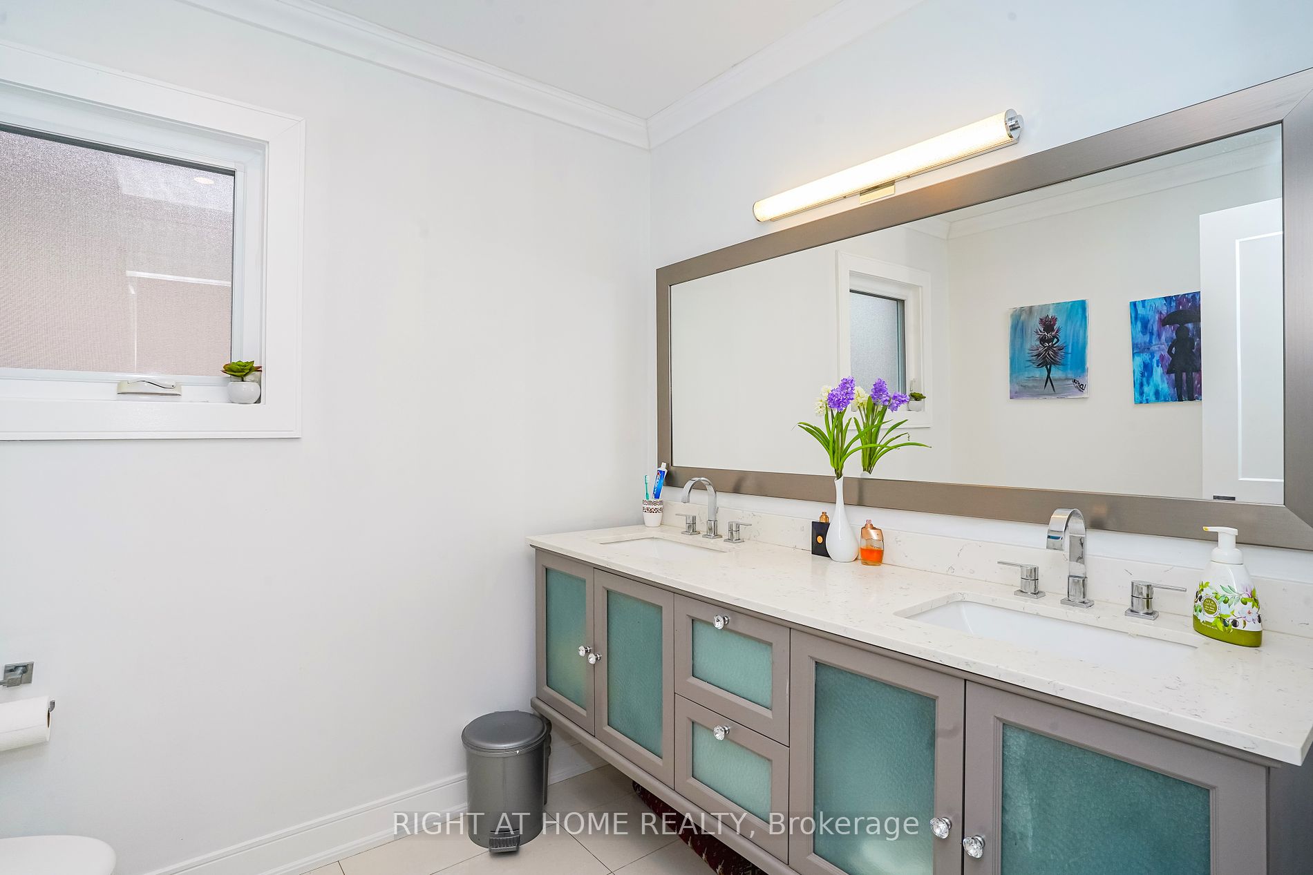 73 Dunbarton Crt