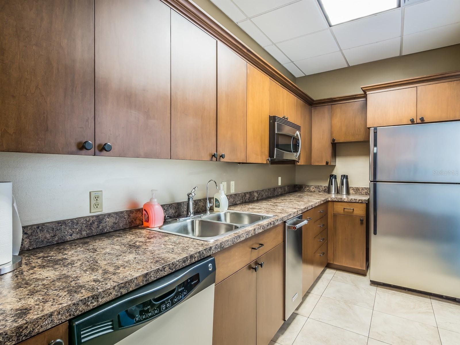 1255 N Gulfstream Avenue 1101