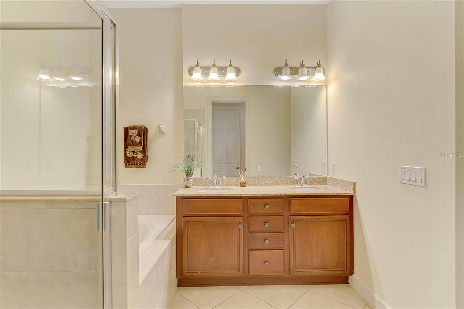 13064 Creekside Lane