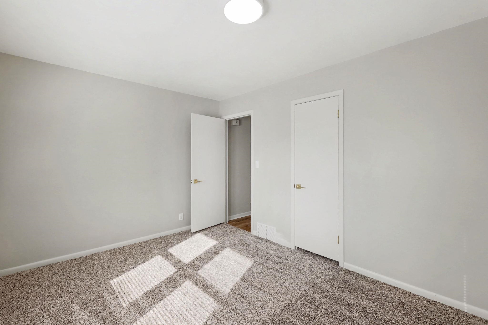 2222 W Greenfield St