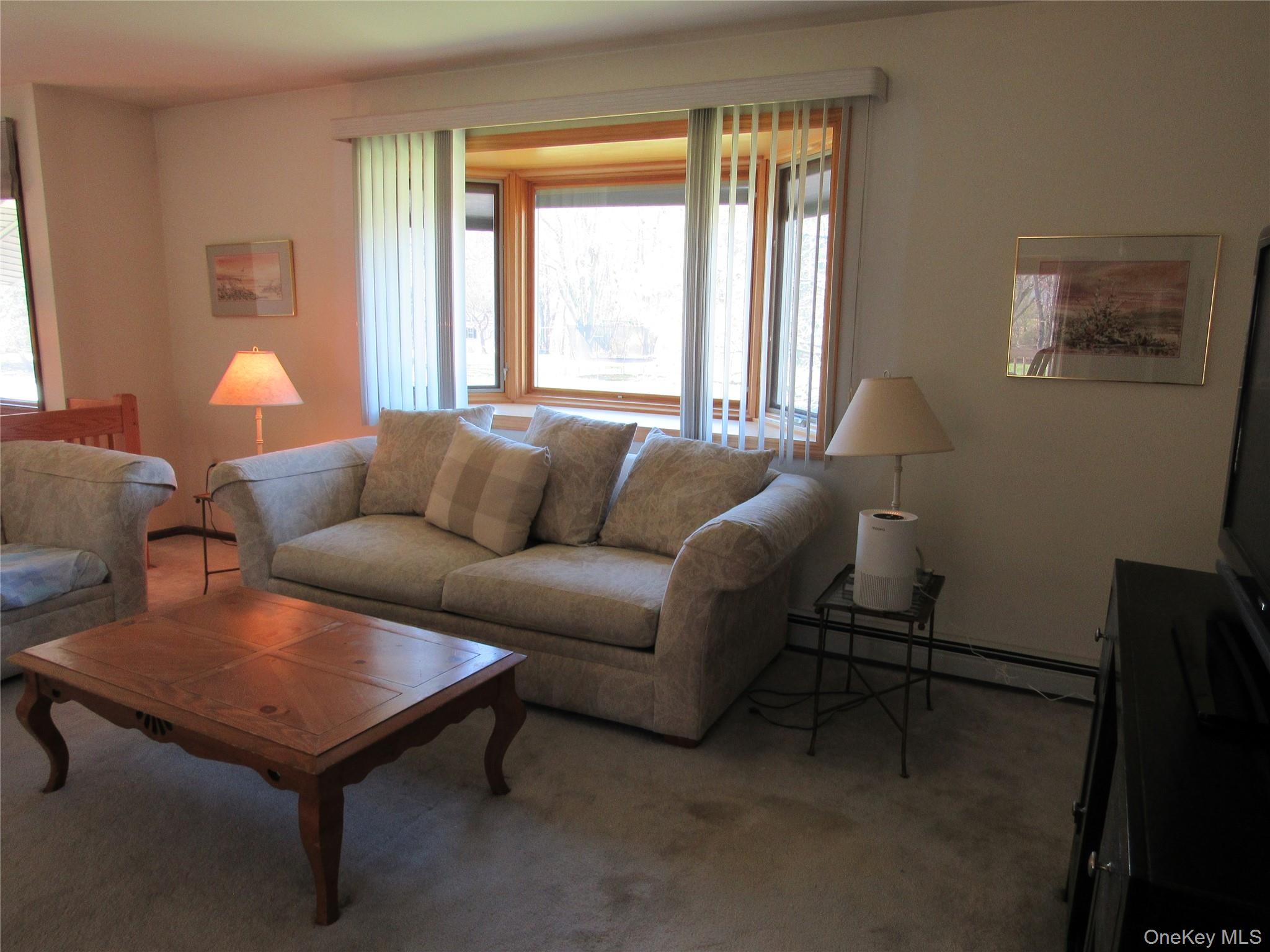 5 Hillside Road