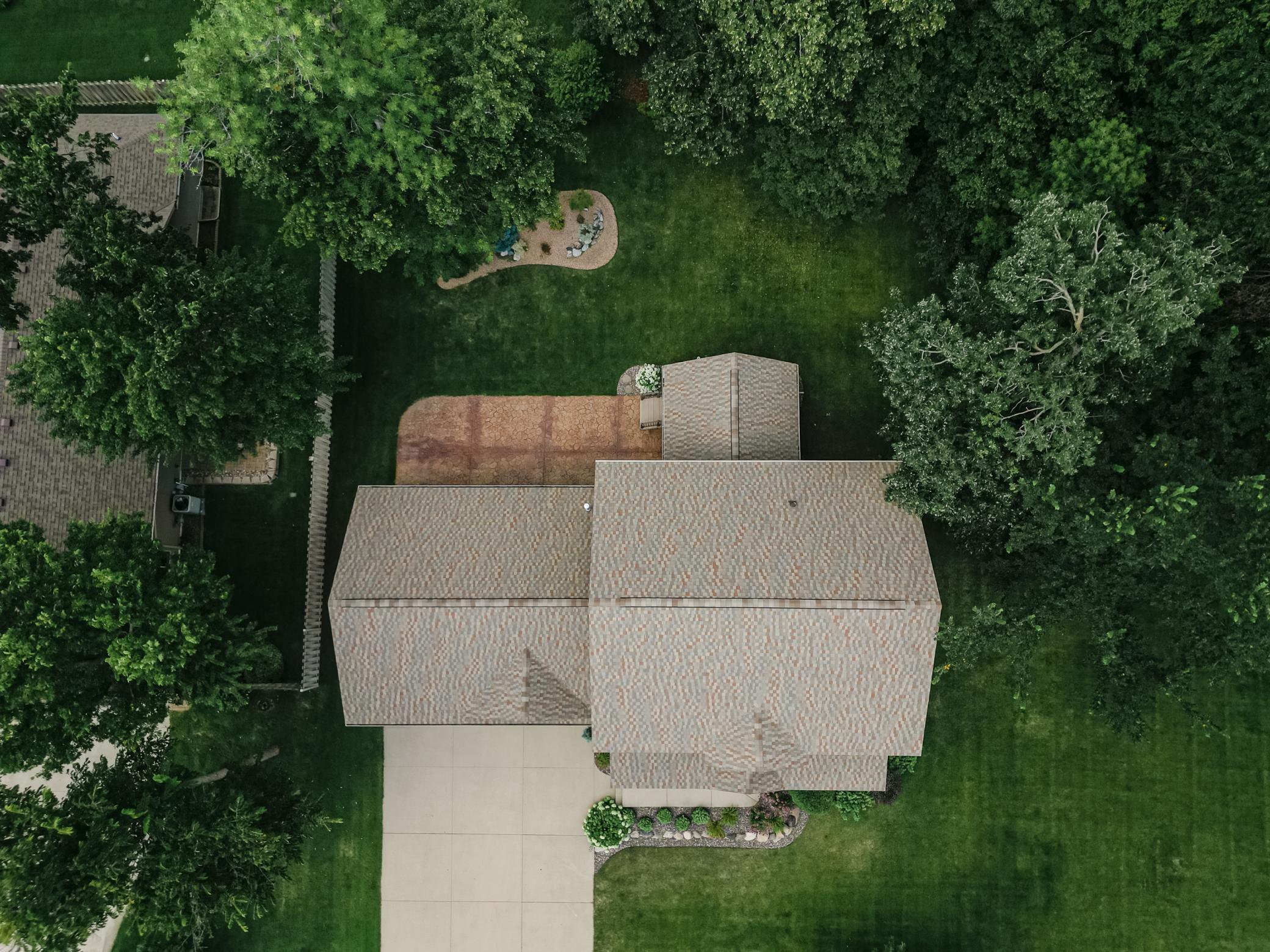 1301 Pondview Lane