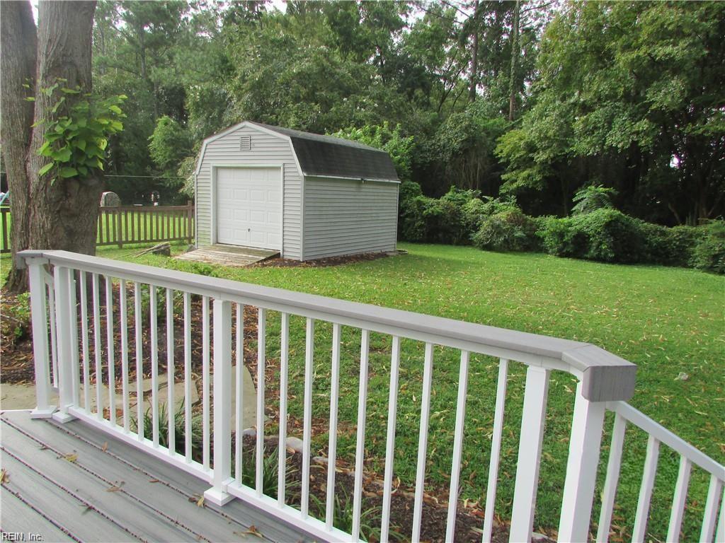 15 Carriage Hill Drive
