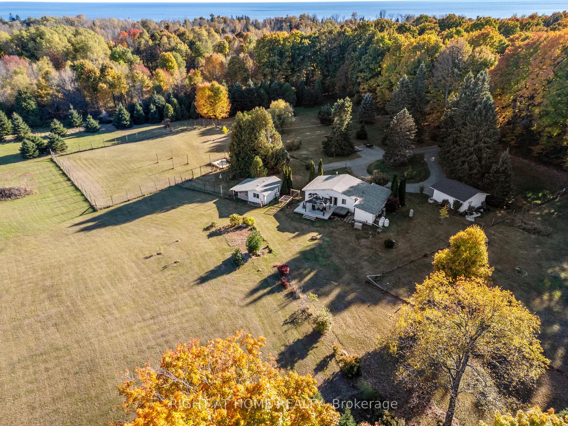 203 Barnes Rd