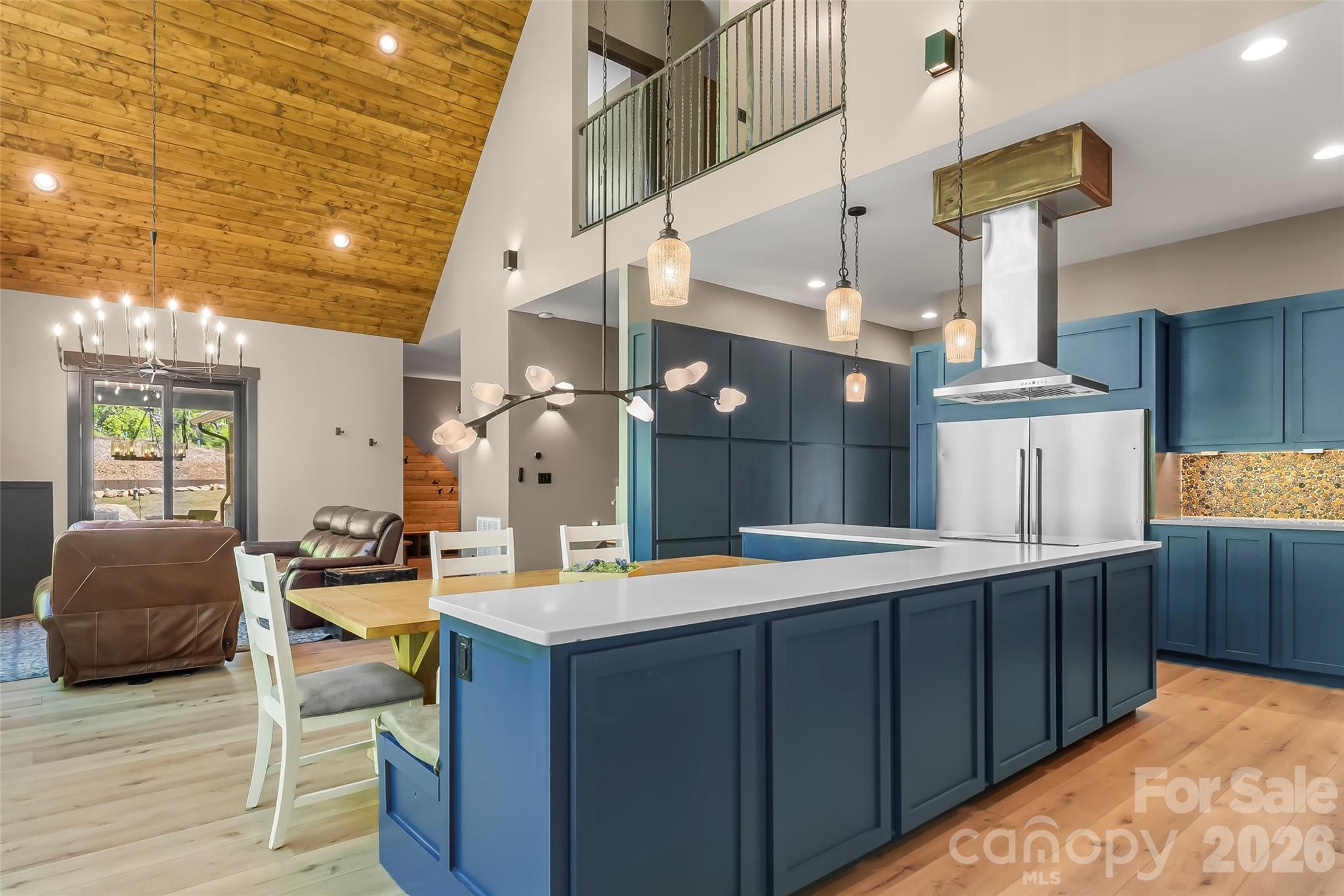 3135 Laurel Heights Drive Extension