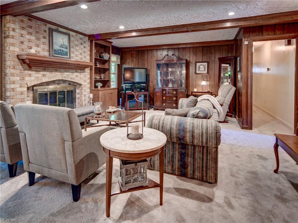 3232 Shadyside Lane