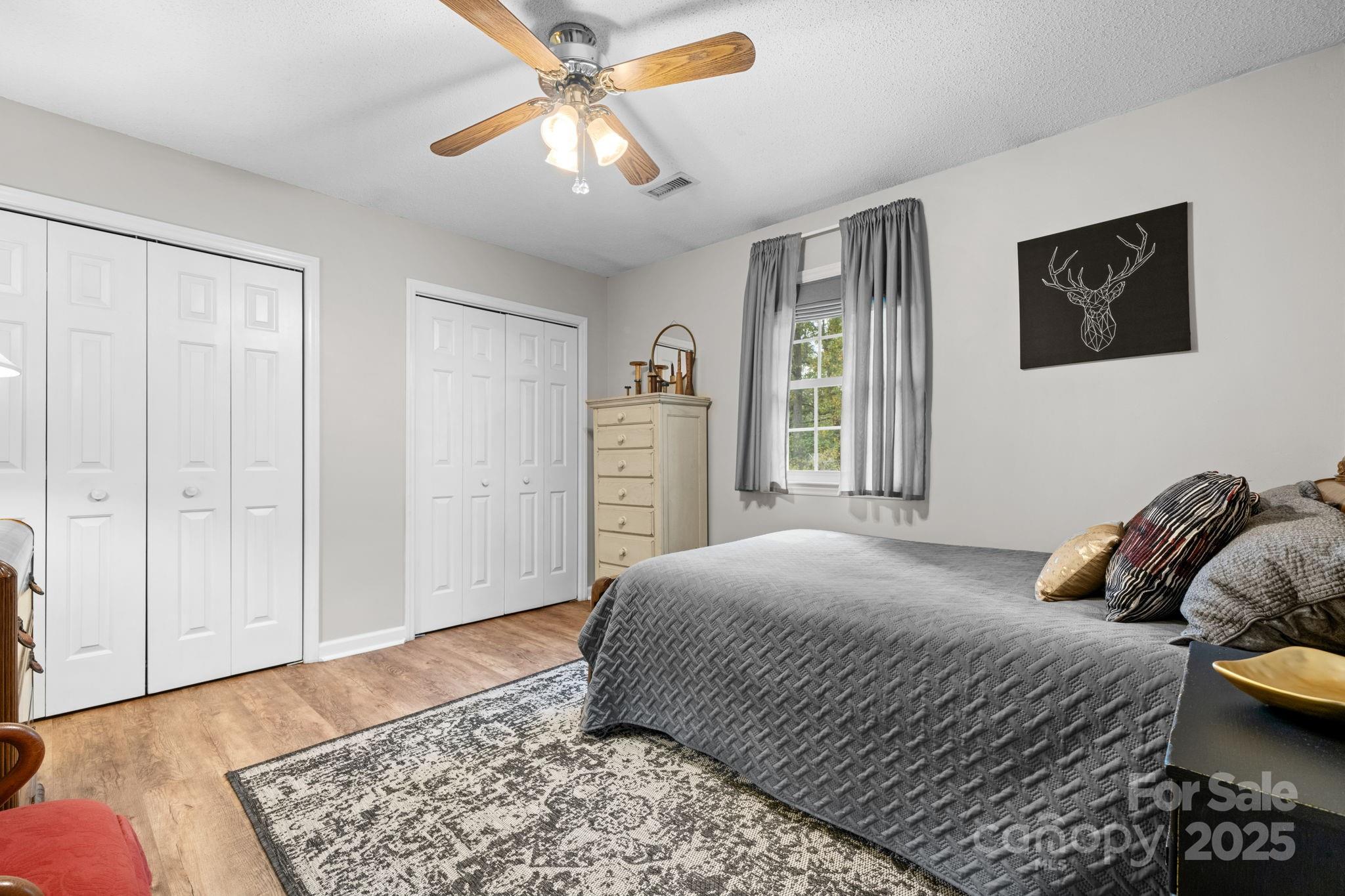 302 Redwood Place
