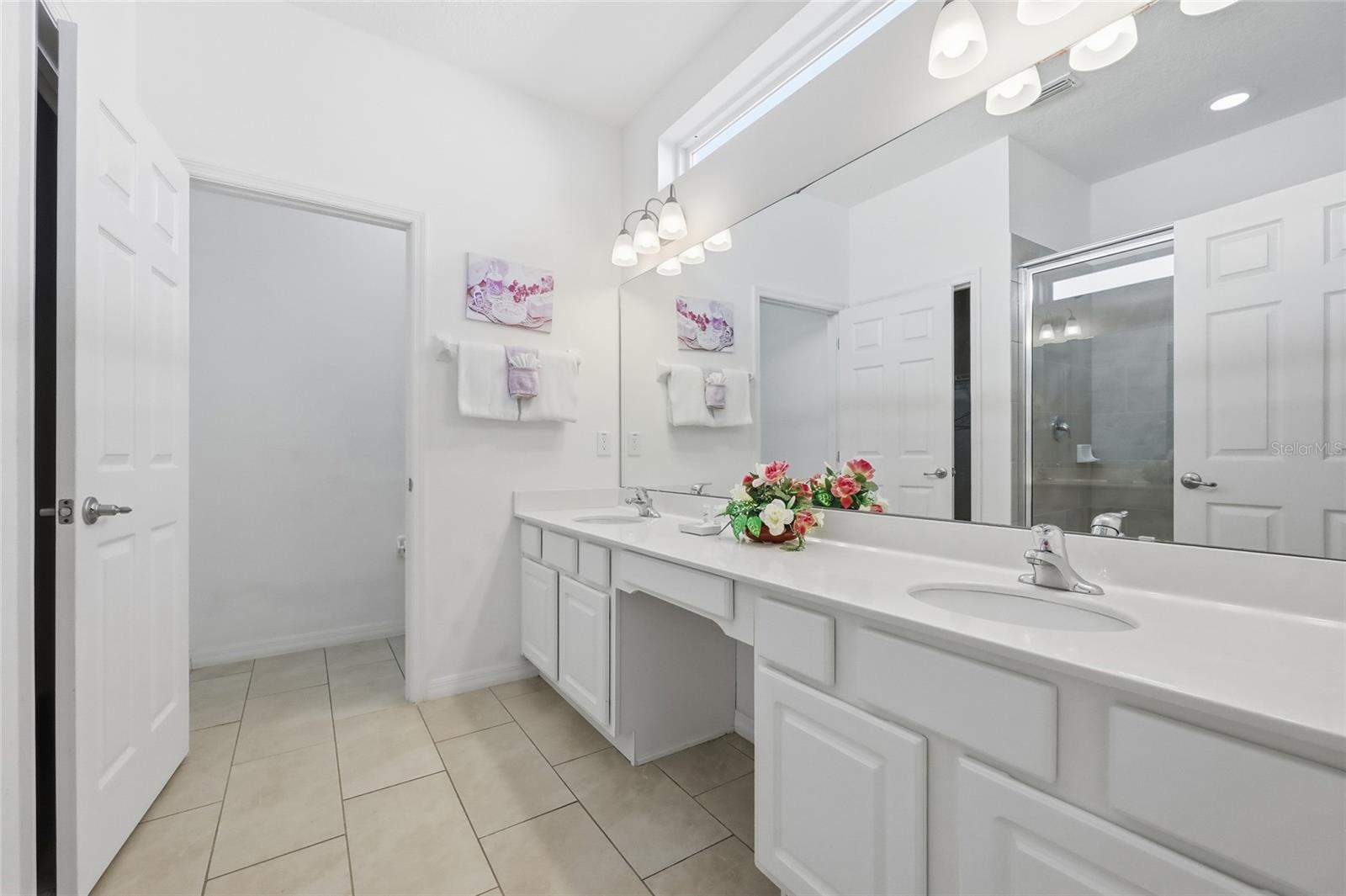 6116 Broad Oak Drive