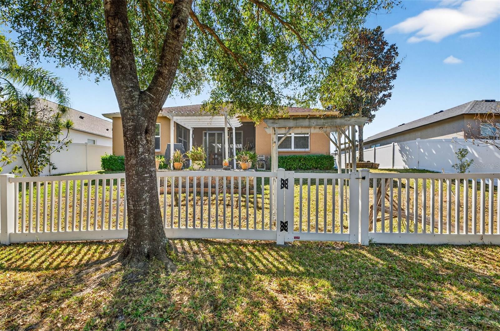 11013 Rockledge View Drive