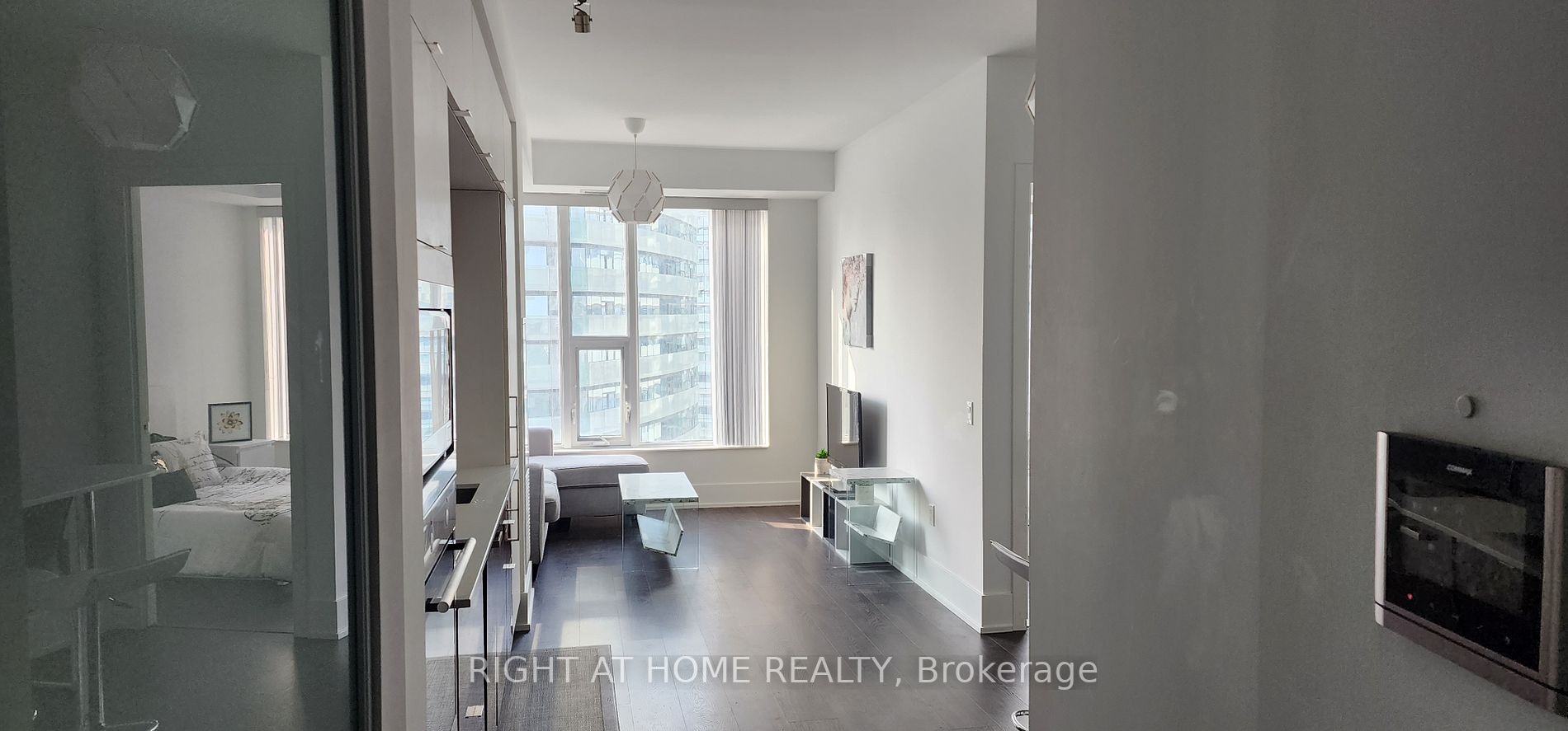 10 York St 3712