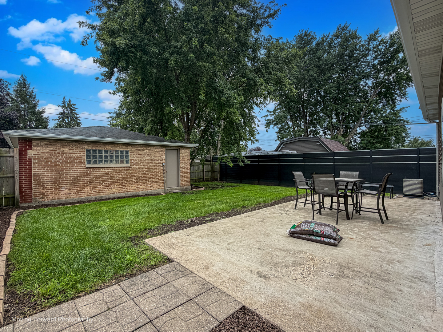 7101 W 114th Place