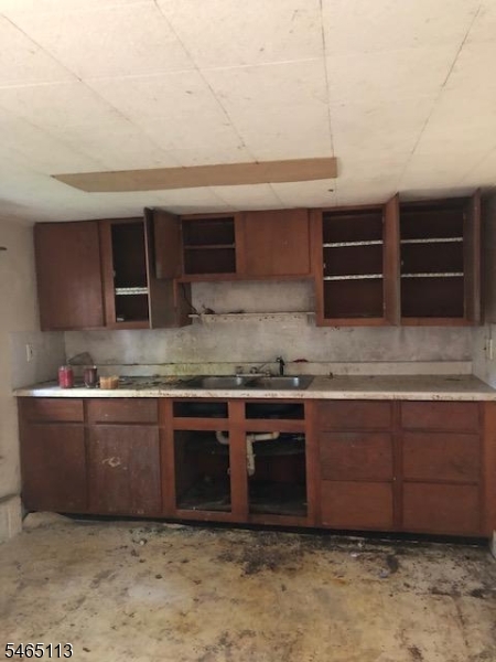 45 Half Way House Road — photo 5 of 7