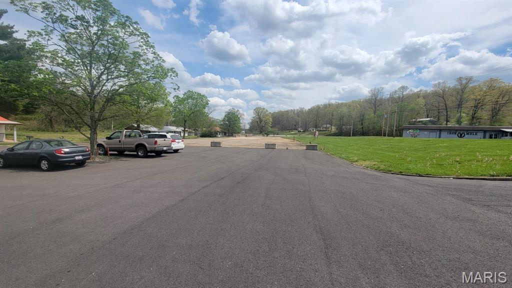 1307 N Hwy 21