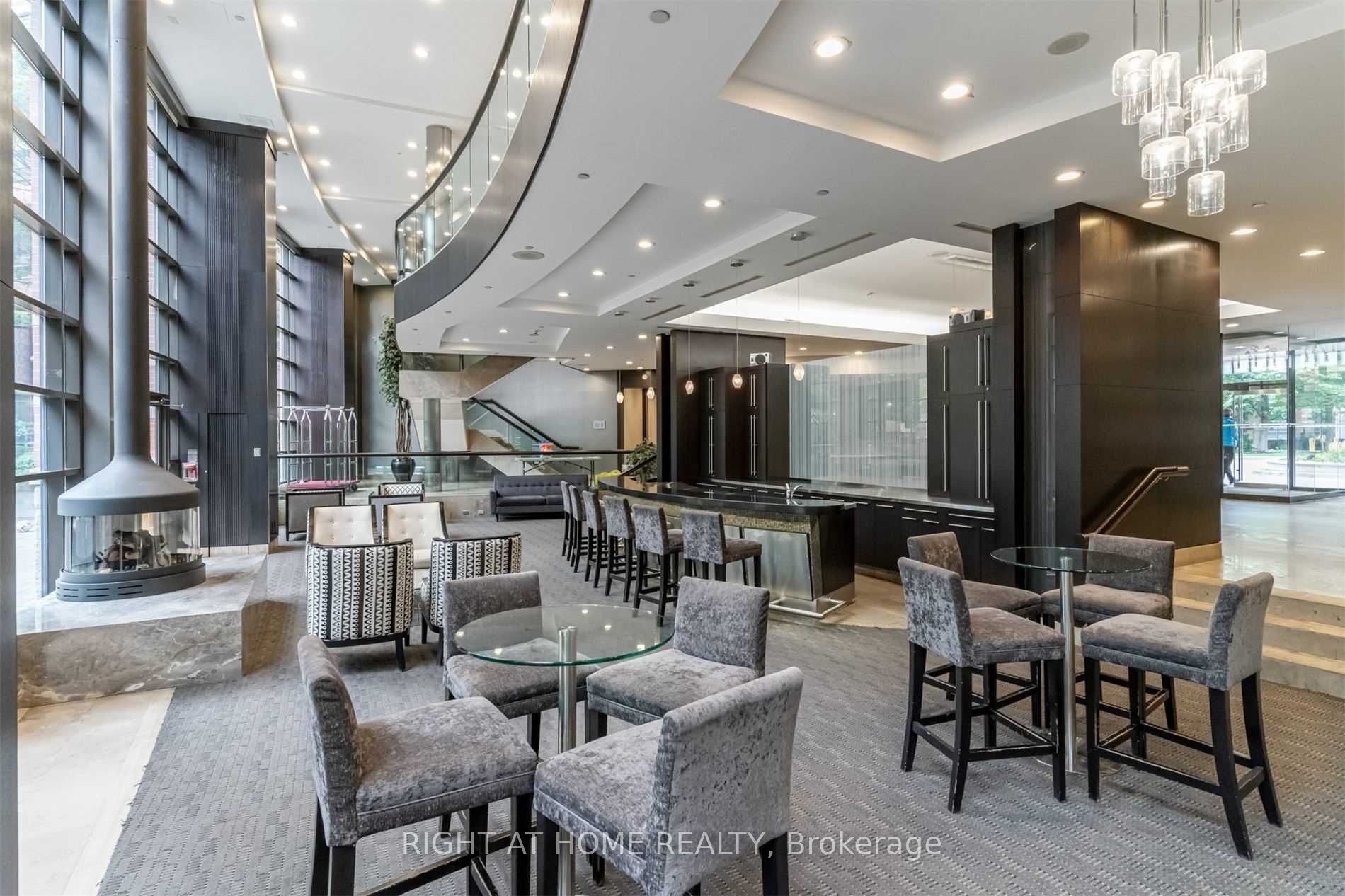 33 E Sheppard Ave 3111