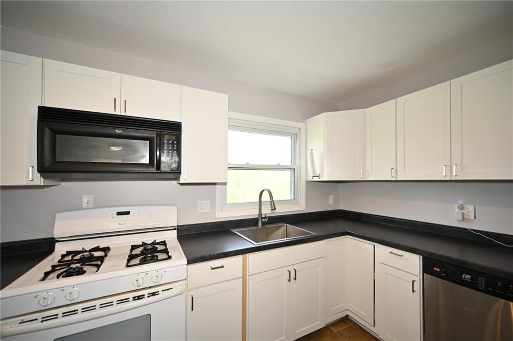 5142 N Corrington Avenue