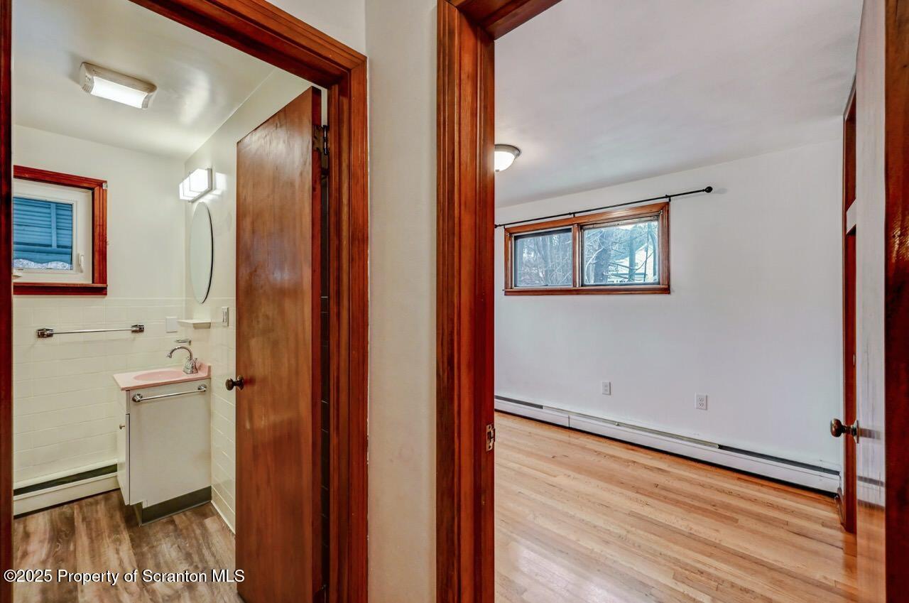 302 Thurston Street