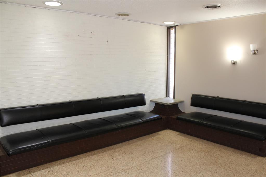 5,156 SF building designed for veterinary, medical, or professional use on a 0.61 acres lot.  Ample parking space in front and back of the building.  New roof and electrical systems were installed in 2023.  Conveniently located in the heart of South Oklahoma City.