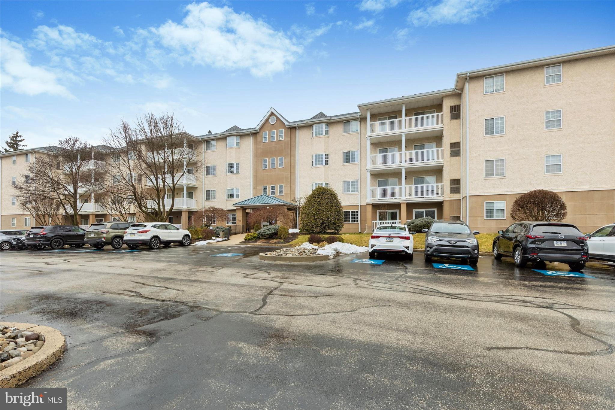 332 Paoli Pointe Drive 332