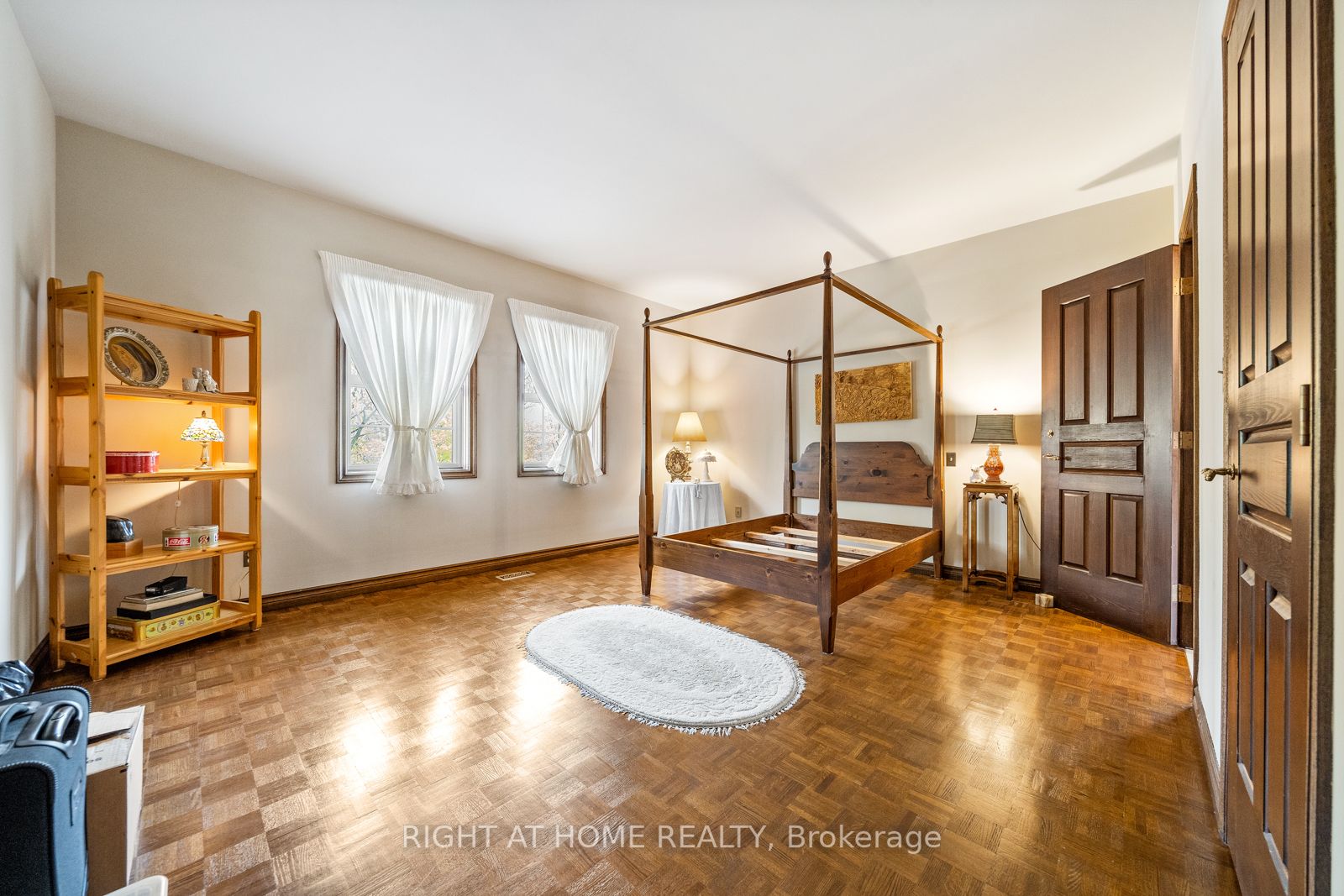 28 Mathers Dr