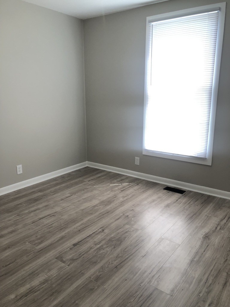 302 Donal Terrace