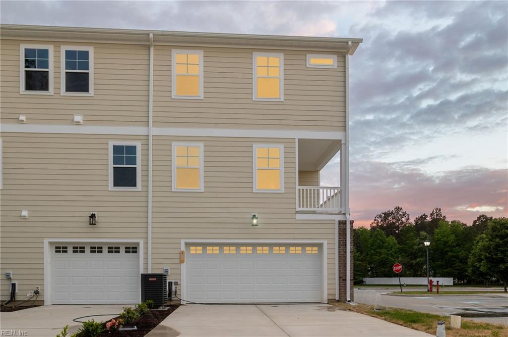 615 Commonwealth Drive