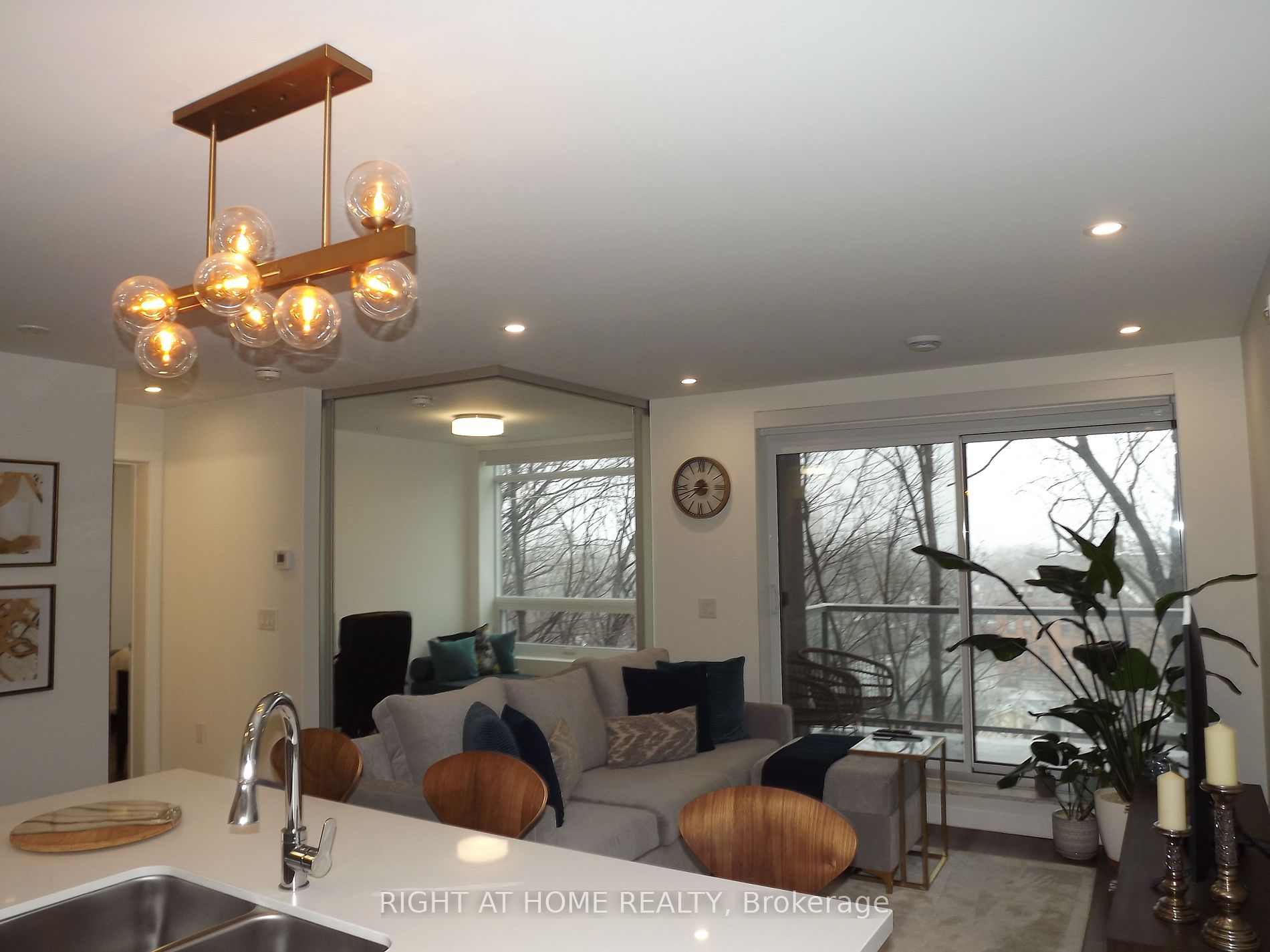 479 Charlton Ave 205